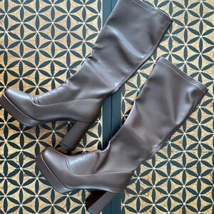 Boots & Barkley Chic Chocolate Heeled Boots